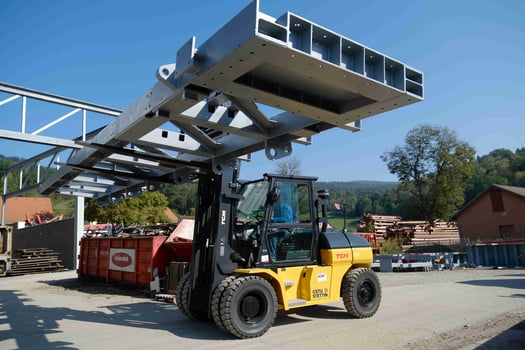 Powering ÖSTU-Szczecin’s fleet with a 10-tonne, diesel forklift truck
