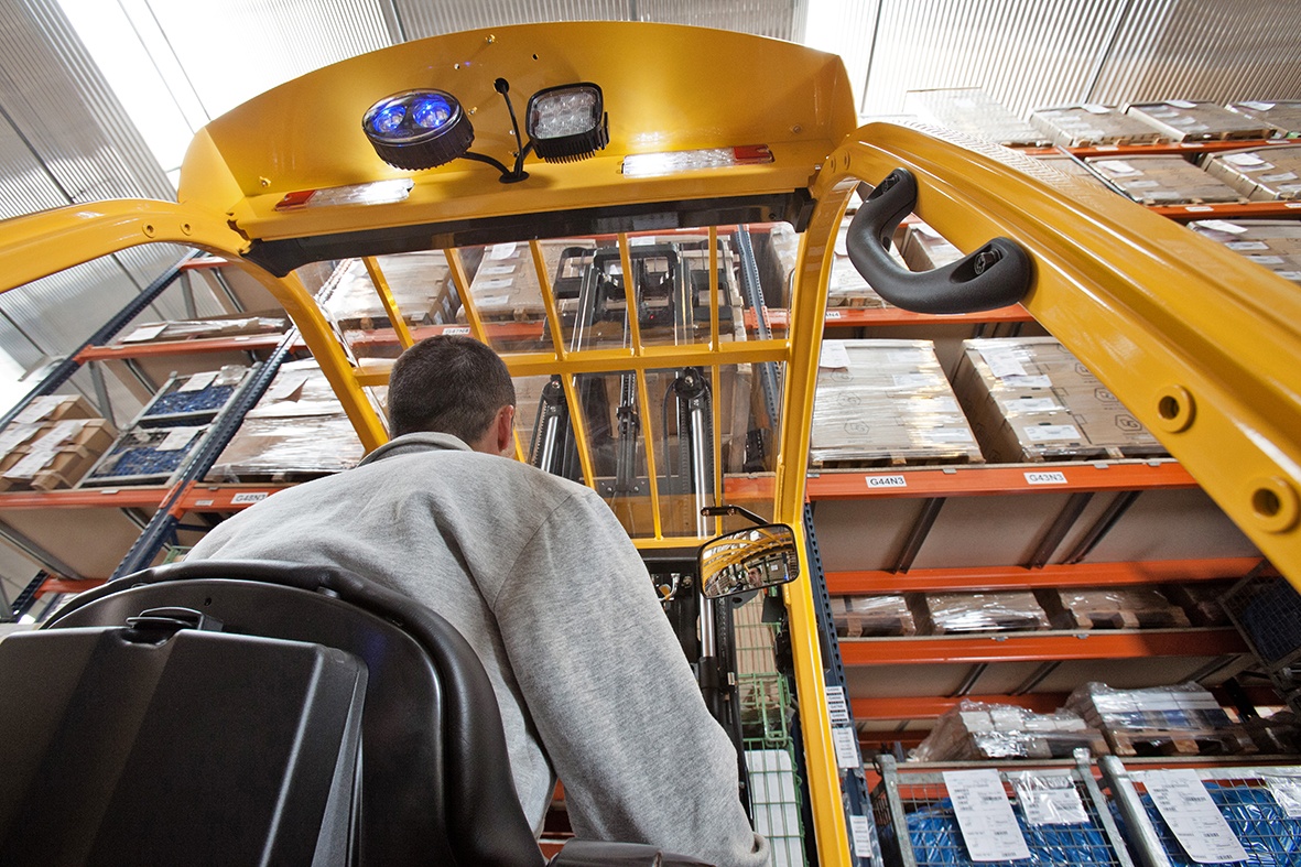 Greater visibility for accurate positioning and forklift safety