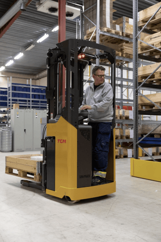 Reach truck-1