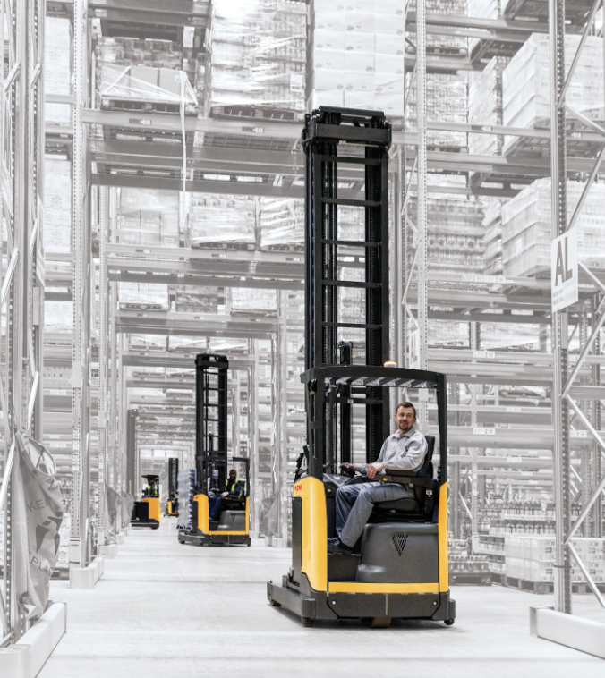 TCM electric-powered reach truck