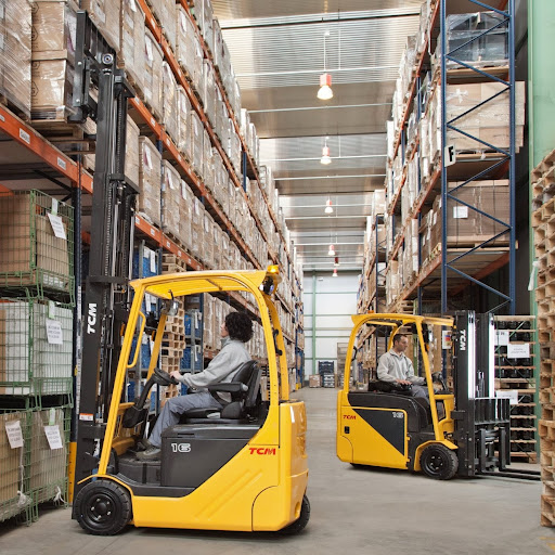 Warehouse operations - forklift servicing and maintenance