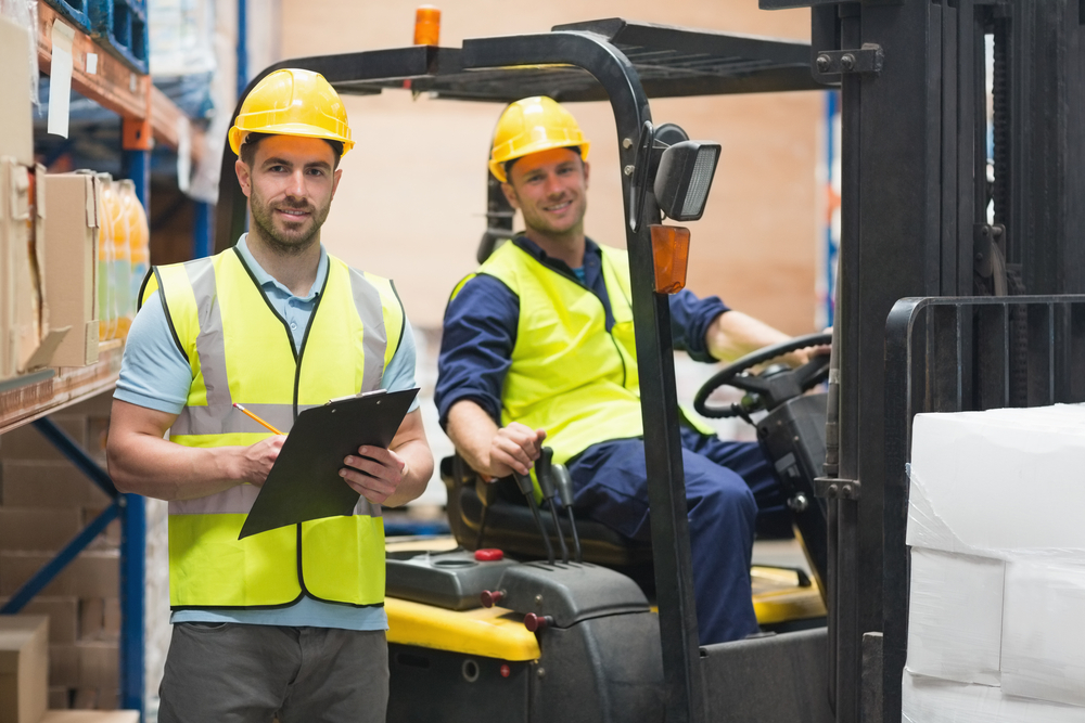 3 Ways To Balance Forklift Operator Comfort in Heavy-Duty Applications